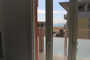 Relax Just 50m From the Beach - Beahost