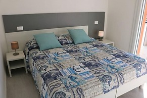 Relax Just 50m From the Beach - Beahost