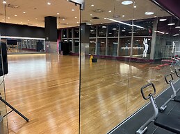 Breathtaking City Views Spacious Fully Furnished Condo - Sleeps 6, Fre