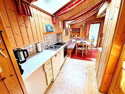 Apartment Near the Gondelbahn With Shared Pool