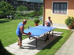 Apartment Near the Gondelbahn With Shared Pool