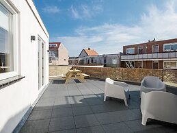 Apartment With sea View and Parking in Katwijk aan Zee