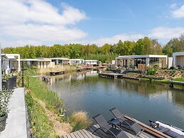 Attractive Villa in Zeewolde With Garden