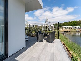 Attractive Villa in Zeewolde With Garden