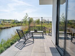 Attractive Villa in Zeewolde With Garden