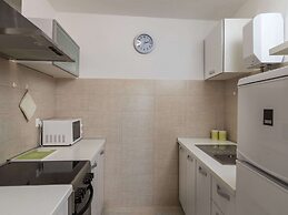 Apartment Meet & Greet- Studio Apartment With Terrace and Sea View