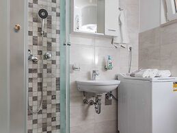 Apartment Meet & Greet- Studio Apartment With Terrace and Sea View