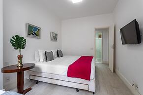 2 Minutes From Copacabana Beach A502