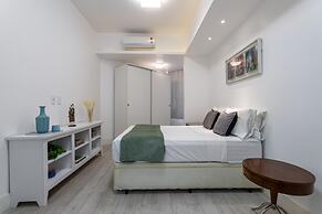2 Minutes From Copacabana Beach A502