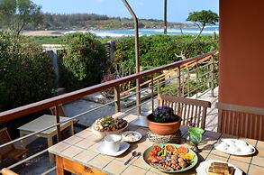 the House by the sea Beach Holiday Villa for Families up 8-9 Persons