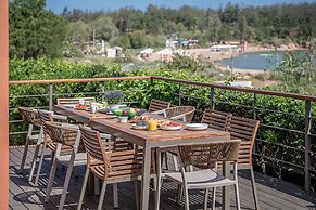 the House by the sea Beach Holiday Villa for Families up 8-9 Persons