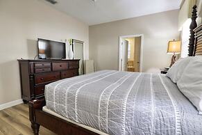 Paradise By The Parks 9 Bedroom Home by Redawning