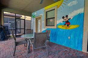 Paradise By The Parks 9 Bedroom Home by Redawning