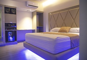 Hotel ByHours Circunvalar