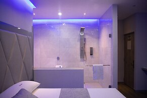 Hotel ByHours Circunvalar