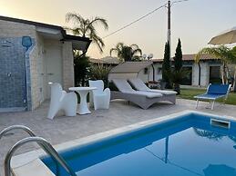 Room in B&B - Relais Dea Degli Ulivi House