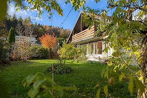 Luxury Apartment With Smart TV Free Parking Large Garden