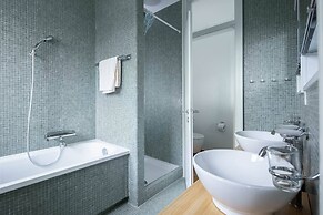 Luxury Apartment With Smart TV Free Parking Large Garden