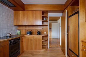 Luxury Apartment With Smart TV Free Parking Large Garden