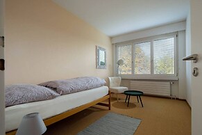 Luxury Apartment With Smart TV Free Parking Large Garden