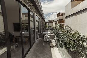 Bh78 Vip Penthouses Immersive Magic Experience