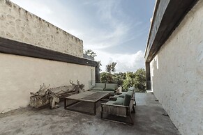 Bh78 Vip Penthouses Immersive Magic Experience