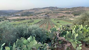 Room in B&B - Relais Dea Degli Ulivi House