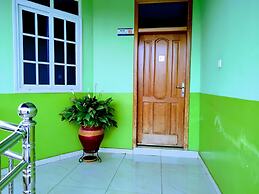 Renajoe Exclusive Centre