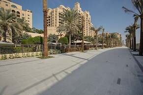 Fairmont North Residence Full Sea View 2br 166 Sqm