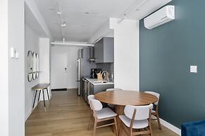 Bakan - Palais des Congres