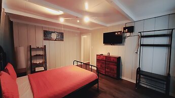 Sherwood Arms Motel