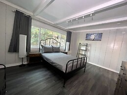 Sherwood Arms Motel