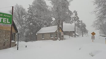 Sherwood Arms Motel