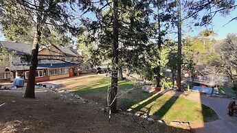 Sherwood Arms Motel
