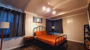 Sherwood Arms Motel