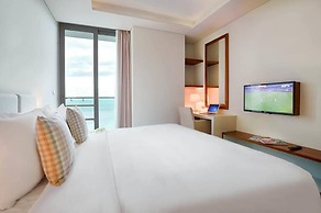 Stunning 80m2 Sea View Apartment, 1-min To Beach