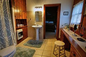 Live Oak B&B