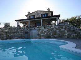 Villa in Cagli With Private Garden