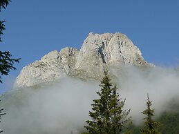 Comfortable Apartment Near Nassfeld