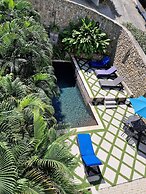 OASIS Apartments Simpson Bay