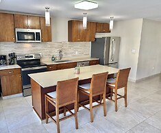 OASIS Apartments Simpson Bay