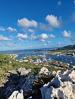 OASIS Apartments Simpson Bay