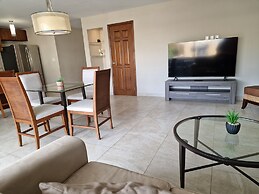 OASIS Apartments Simpson Bay