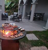 OASIS Apartments Simpson Bay