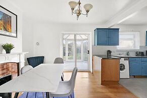 3bed Cozy House Parking Wifi