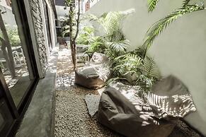 Bh 05 Gf Pamper Yourself With a Special Gateway