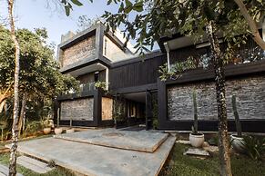 Bh 05 Gf Pamper Yourself With a Special Gateway