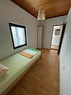 Red Apartment for 05