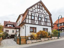 Holiday Home in Thuringia With Private Terrace, use of a Garden and Po