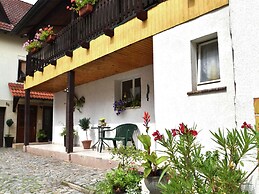 Holiday Home in Thuringia With Private Terrace, use of a Garden and Po